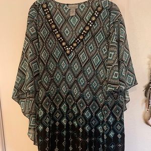 Blue and black blouse with v-neck silver accent